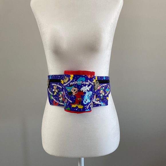 Vintage Y2K Disneyland resort Mickey water bottle Fanny pack - Picture 1 of 7